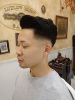 ルドローブラントオオサカ(LUDLOW BLUNT Osaka)&nbsp;【LUDLOW BLUNT】サイドパート 七三分け ミドルフェードカット