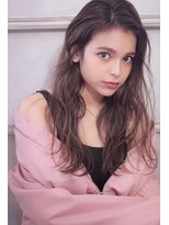 エイチ(H eitf) ハイライトベージュ