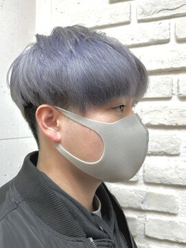 ビランチェ 池袋(bilancia) メンズハイトーンシルバーカラー刈り上げマッシュ