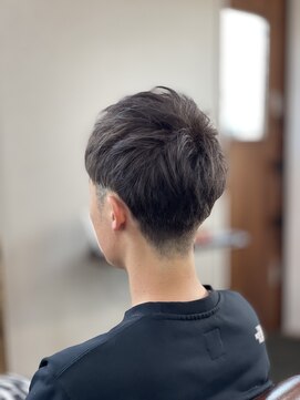 ソコトラ(Socotra) ２ブロ刈り上げ　×　アッシュグレイカラー