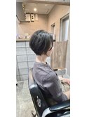 ショートボブ