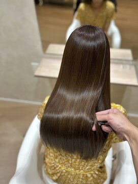 ジャパンデザイナーズアカデミー ミルクティーベージュ