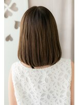 カバーヘア ブリス 上尾西口店(COVER HAIR bliss)&nbsp;前下がりレイヤーカット艶感ストレートミディアムZ上尾20代30代