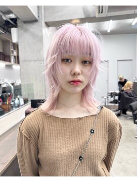 ヴァーディ オモテサンドウ(Vardy omotesando) ピンクカラー