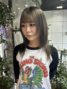 ヘアーアンドメイク ビス(HAIR&MAKE bis) オリーブカラー　【KAYO】