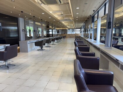 VAN COUNCIL 福井開発店(ヴァンカウンシル)の写真