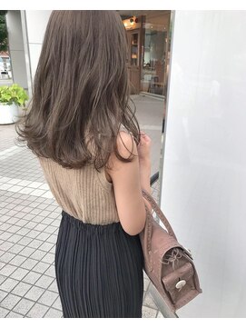 ロイ(ROY) オリーブグレージュ