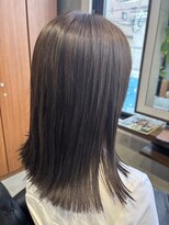 トロワ&nbsp;カット＆グレージュカラー＆5ステップトリートメント