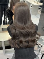 ヴィヴィー 福岡天神店(VIVIE) ワンカラーで出来る色素薄めカラー×縮毛矯正