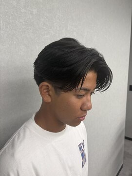 コードバイケンジ 戸塚(CODE by KENJE) 清潔感溢れる万能スタイル