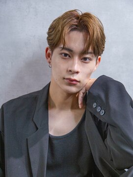 シティ(CITY) フェザーパーマブルーブラックショートセンターパートガイルヘア