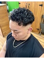 ヘアスタジオ ロメオ(hair studio Romeo) ラルフカール×スキンフェードカット