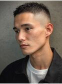 ベリーショート クロップヘア 黒髪 スキンフェード 刈り上げ