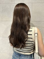 ルシエ(LUCIE) イエローベージュ×コテ巻き