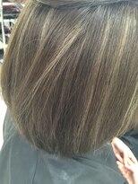 ネクスト 池袋(NEXT) 【アッシュベージュ×ホワイトメッシュ】お洒落な3Dカラー