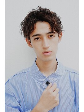 ゼンコー アオヤマ(ZENKO Aoyama) アップバング/ツーブロック/ツイスパ/黒髪/メンズパーマ