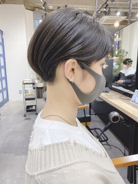 ジーニー 横浜(giinii) 20代30代40代_黒髪ベリーショート【横浜】@ryota_hair