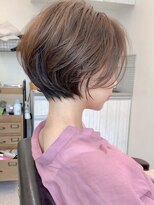 アイドットプラス 表参道(i.+omotesando)&nbsp;かきあげ前髪小顔まわりつや髪骨格補正丸みショートボブヘア