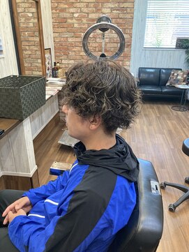 ライズヘアー(RISE HAIR) スパイラルパーマ＋カラー