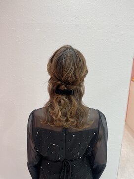 ネオココ(NeocoCO) ハーフアップ