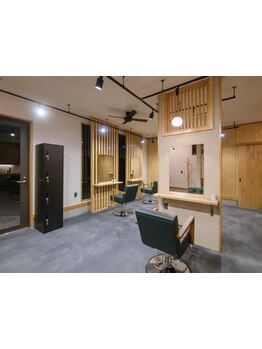 和モダンテイストで落ち着いてリラックスできる空間♪お悩みも気軽に相談ください。