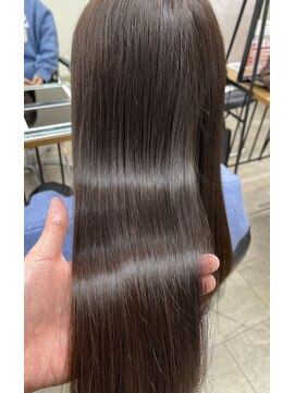 ケーオーエスピンク(K O S pink) オリーブグレー/水素カラー