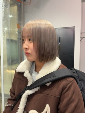 シティ(sity.) 天神　ハイトーンカラー　ブリーチカラー　レイヤーカット