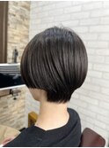 ショートボブ/ニュアンスカラー/ツヤ髪スタイル/ブルージュ
