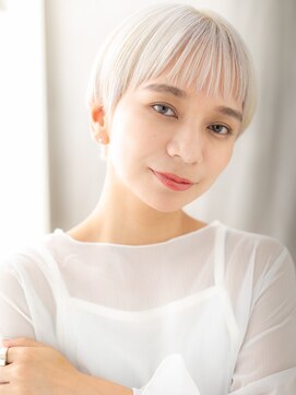 カバーヘア ブリス 川口(COVER HAIR bliss) ホワイトグレージュハイライト刈り上げショートY川口20代30代