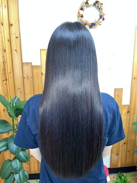 エルモア美容室 髪にドラマつるりんちょ