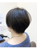 ショートボブ