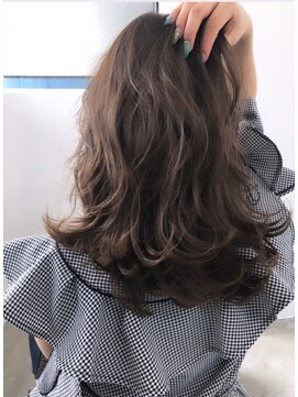 アコロン(acoron) 小顔カット＿マニッシュ ＿フレンチボブ ＿美髪＿ネイビーカラー