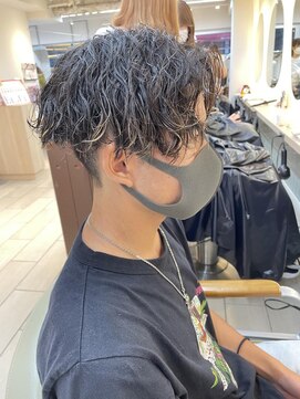 テトラ バイ ネオリーブ 横浜西口店(tetra by neolive) 横浜★ミディアムツイストスパイラル