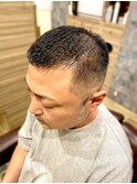 ジェルorグリース◎3mmアイロンパーマスキンフェードワイルド