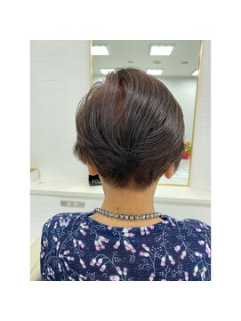 モク(m.o.k.u.) ♪襟足無しショート♪