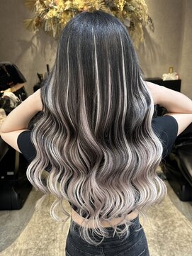 ロンド レア 天神大名店(Lond Le’a) ダブルカラーベージュカラーケアブリーチカラーバレイヤージュ