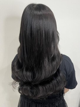 ヘアーデザイン ジェルム(Hair Design germe) ダークブラウンロング / YUDU