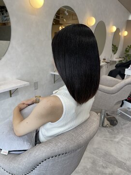 ベル(Velle) 潤艶ストレート♪