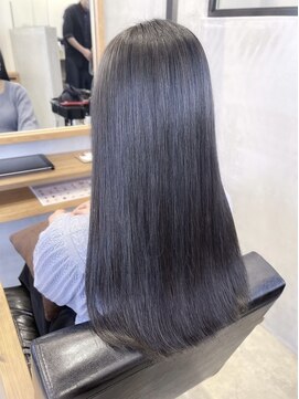 ソッカ(socca) ストレートセミロング