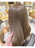 ミルクティーベージュ
