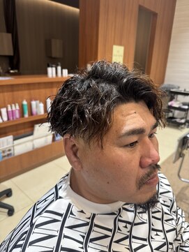 レイフィールド 関店 ツイストパーマ