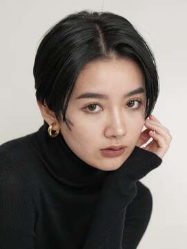 エリマ 横浜西口(elima) ショートカットくびれショート前下がりボブベージュカラー40代