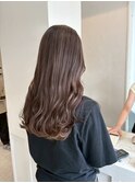 ゆるふわロングヘア透明感ヘーゼルグレージュニュアンスカラー