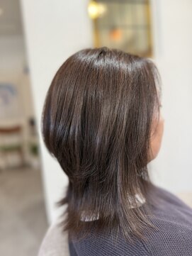 クペシック(Coupe et Chic) ミディアム外ハネレイヤー