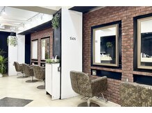 タイズ(ties)の雰囲気（キッズや学生さんも多数来店☆小さなお子様の同伴大歓迎です♪）