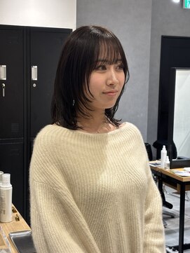 スミス 秋葉原(Smith) ミディアムレイヤー顔まわりレイヤー