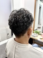 クローバー(clover) 高め刈り上げメンズパーマ