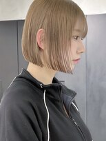 ベモ(NVEMO)&nbsp;ミルクティーベージュ ハイトーンボブ ベージュカラー ボブ