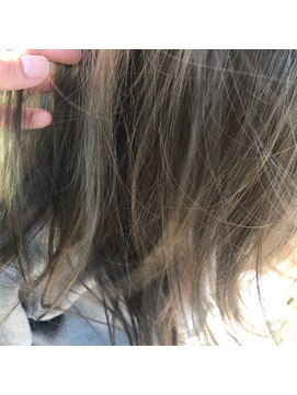 カスタムヘアーガレージ(CUSTOM HAIR GARAGE) グレージュカラー