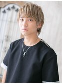 モテ髪のサイドパートショートC